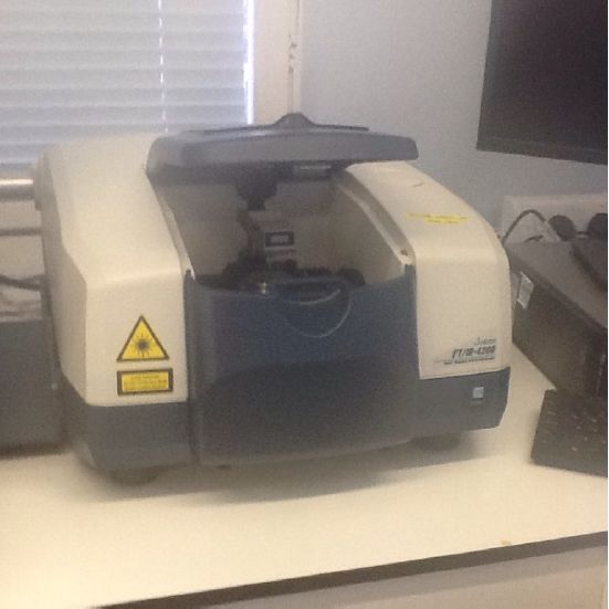 JASCO Fourier Transform Infrared Spectrometer and JASCO IRTON-infrared microscope