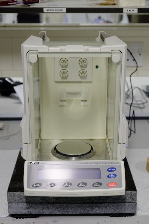 Analytical Balance