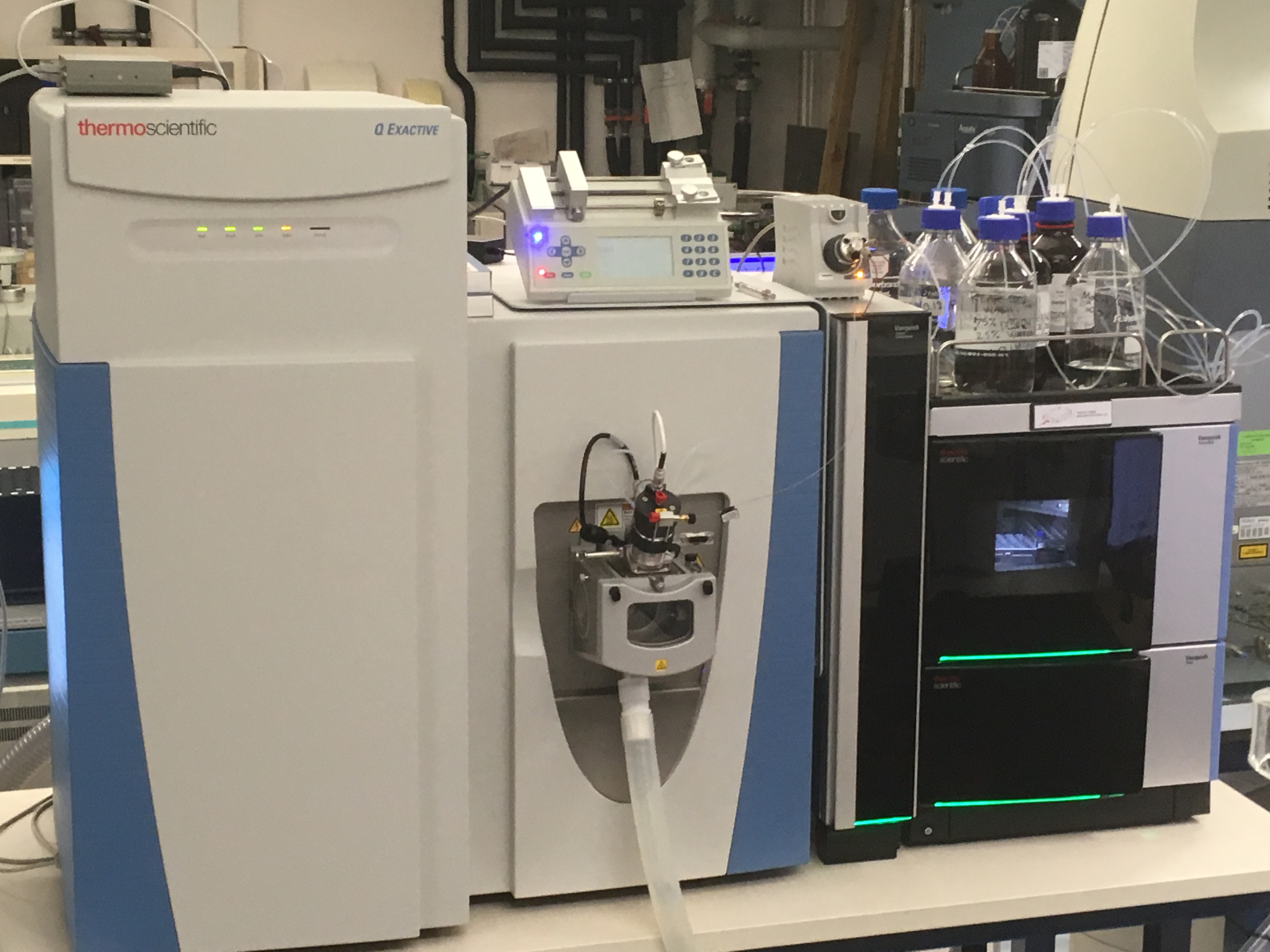 Q-Exactive Orbitrap Mass Spectrometer with Vanquish Flex UPLC